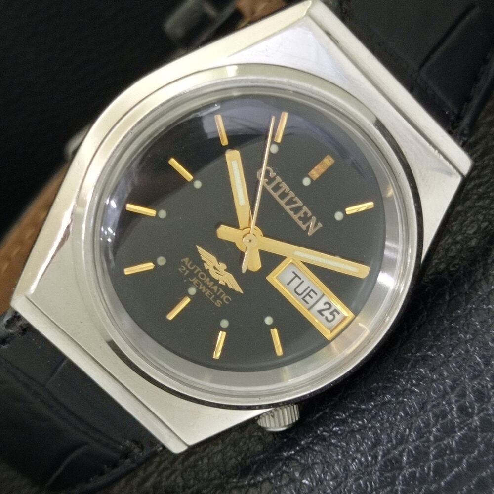 Vintage 1970 Citizen Automatic Mens Silver Watch W/daydate & Gold accents